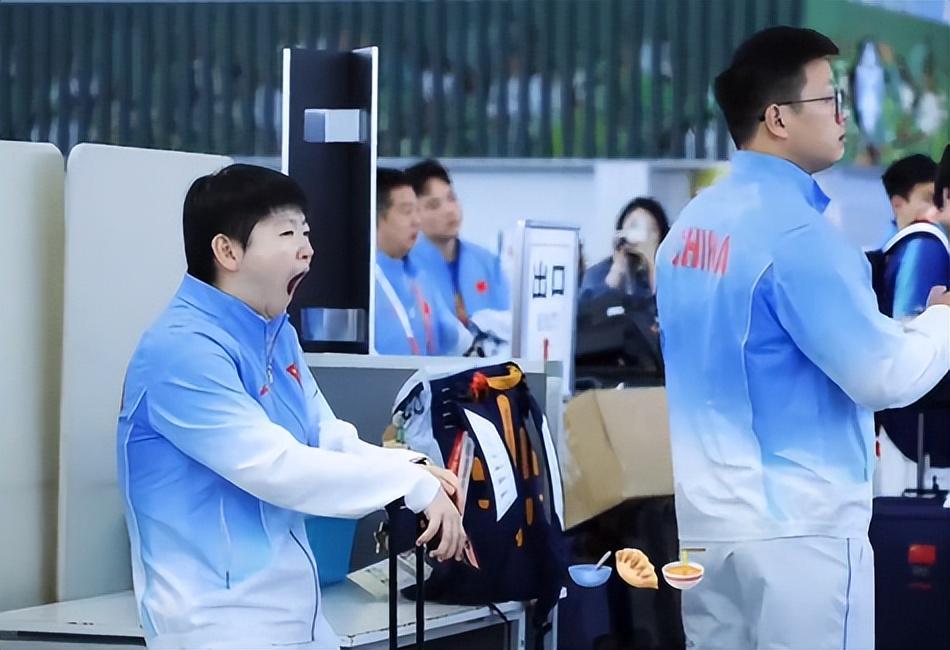 是拥有诸多粉丝的拥簇。详情图