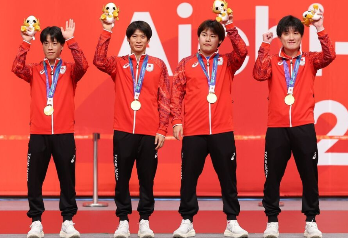 是拥有诸多粉丝的拥簇。相关图片